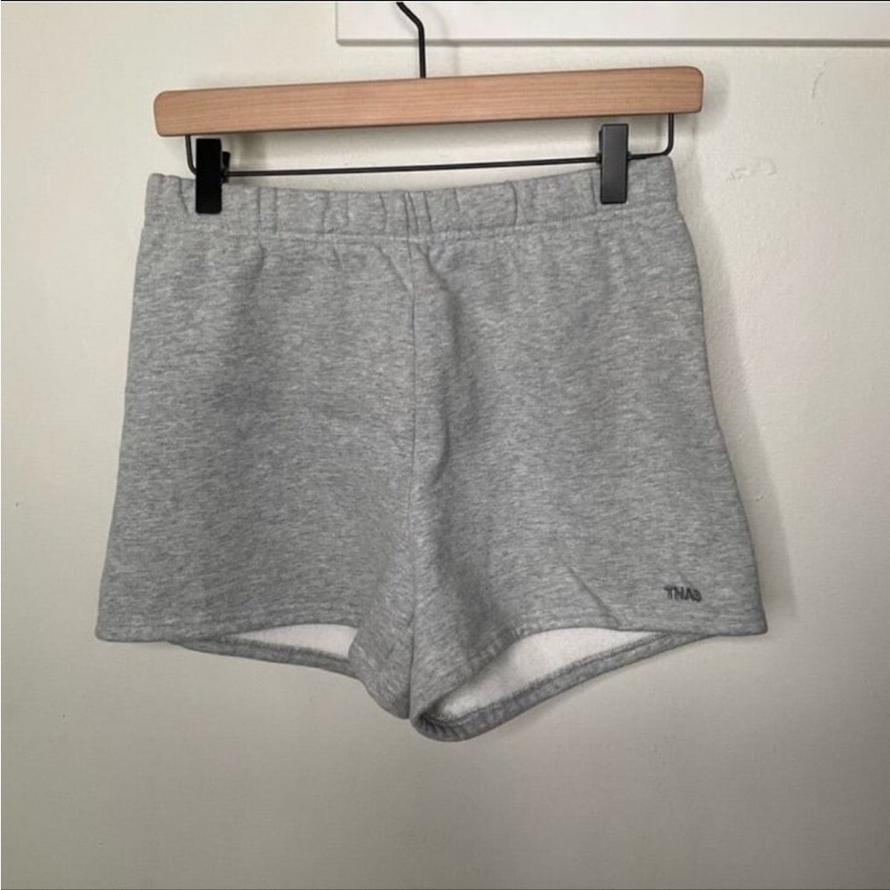 Aritzia TNA Sweatfleece Cozy Fleece Perfect Fit Shorts Gray Small - Picture 2 of 5